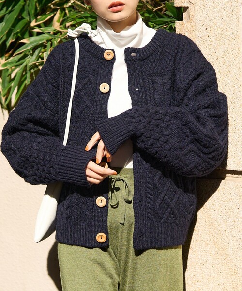 新品タグ付✨アパルトモン　Boucle 2way　ショートカーディガン FREAK'S STORE（フリークスストア）の「フィッシャーマン2WAYショート