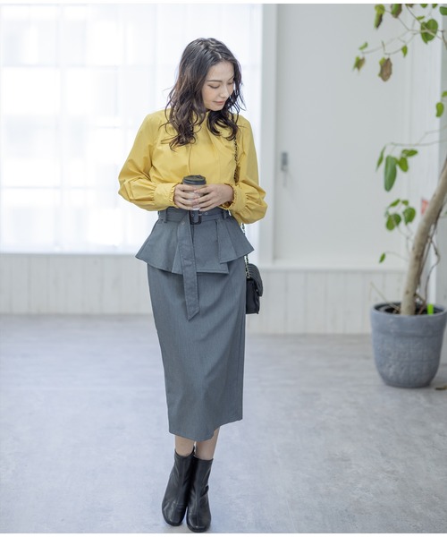 clear(クリア)の「フリルデザインブラウス≪2022AW新作≫(シャツ/ブラウス・レディース・イエロー/ブラック/オフホワイト・F)」の15枚目の写真