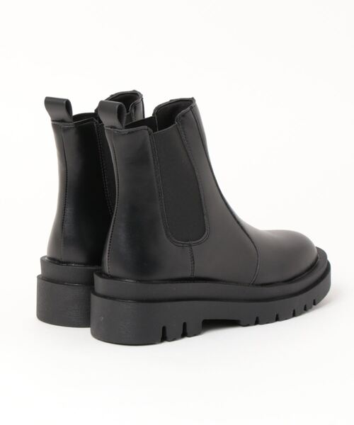 tone（トーン）の「厚底タンクソールサイドゴアブーツ/hsky（ブーツ・レディース・アイボリー/ブラック・SMALL/MEDIUM/LARGE/X-LARGE）」の6枚目の写真