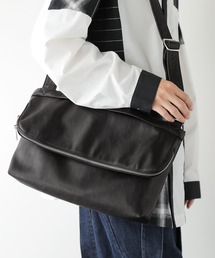 kOhAKU | 【廃盤】『ジップデザインショルダーバッグ』(ショルダーバッグ)