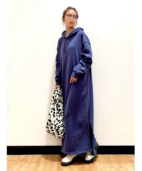 HONEYSUCKLE ROSE（ハニーサックルローズ）の「【HONEYSUCKLE ROSE】MOCOMOCOワンピース（ワンピース・レディース・ブルー/ブラック・M/L）」の12枚目の写真