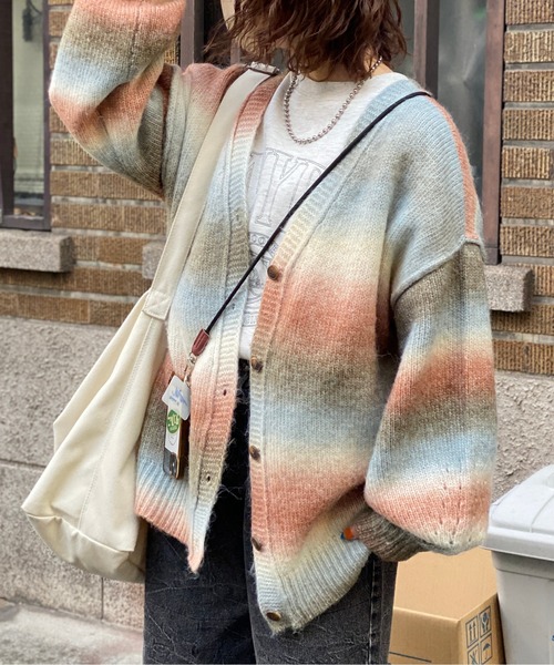 CPCM（シーピーシーエム）の「グラデーションBIGニットカーディガン（カーディガン/ボレロ・レディース・グリーン系その他/パープル/マスタード/グリーン・FREE）」の8枚目の写真