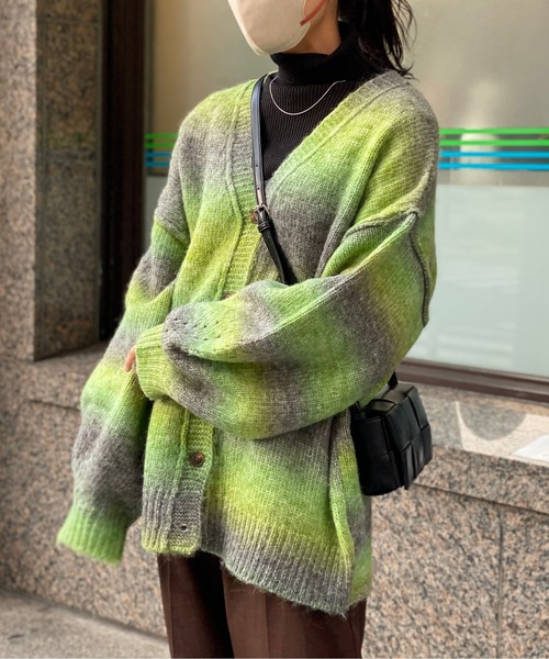 CPCM（シーピーシーエム）の「グラデーションBIGニットカーディガン（カーディガン/ボレロ・レディース・グリーン系その他/パープル/マスタード/グリーン・FREE）」の19枚目の写真