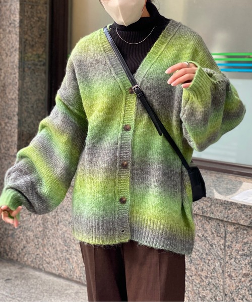 CPCM（シーピーシーエム）の「グラデーションBIGニットカーディガン（カーディガン/ボレロ・レディース・グリーン系その他/パープル/マスタード/グリーン・FREE）」の12枚目の写真