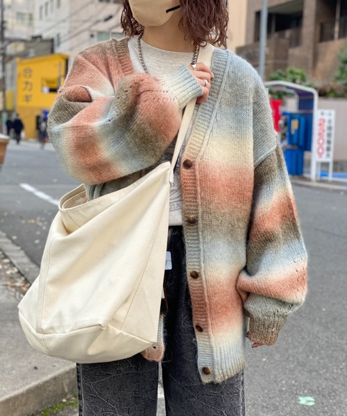 CPCM（シーピーシーエム）の「グラデーションBIGニットカーディガン（カーディガン/ボレロ・レディース・グリーン系その他/パープル/マスタード/グリーン・FREE）」の7枚目の写真