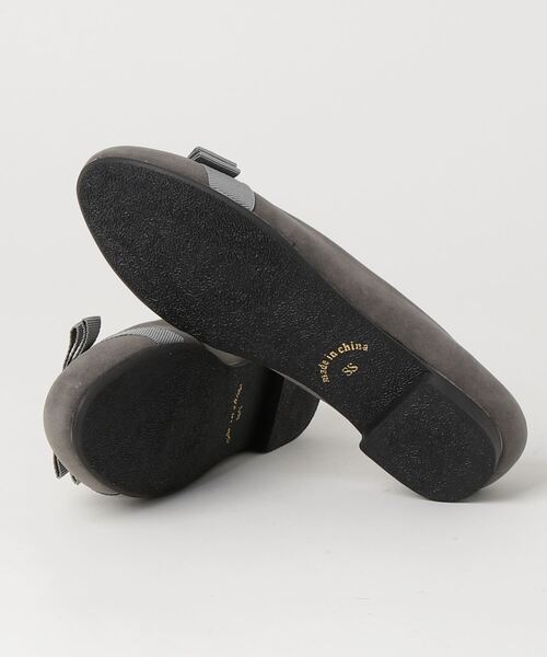 LibertyDoll（リバティードール）の「フラットリボンパンプス（パンプス・レディース・アイボリー/グレー/ブラック/ダークブラウン/ベージュ/ブラック系その他/ネイビー/モスグリーン/オレンジ/レッド/マスタード/ゴールド系1/シルバー系1・S/SS/3L/L/M/LL）」の15枚目の写真