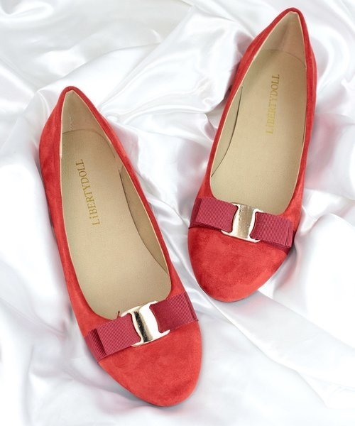 LibertyDoll（リバティードール）の「フラットリボンパンプス（パンプス・レディース・アイボリー/グレー/ブラック/ダークブラウン/ベージュ/ブラック系その他/ネイビー/モスグリーン/オレンジ/レッド/マスタード/ゴールド系1/シルバー系1・S/SS/3L/L/M/LL）」の11枚目の写真