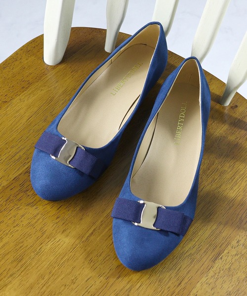 LibertyDoll（リバティードール）の「フラットリボンパンプス（パンプス・レディース・アイボリー/グレー/ブラック/ダークブラウン/ベージュ/ブラック系その他/ネイビー/モスグリーン/オレンジ/レッド/マスタード/ゴールド系1/シルバー系1・S/SS/3L/L/M/LL）」の18枚目の写真