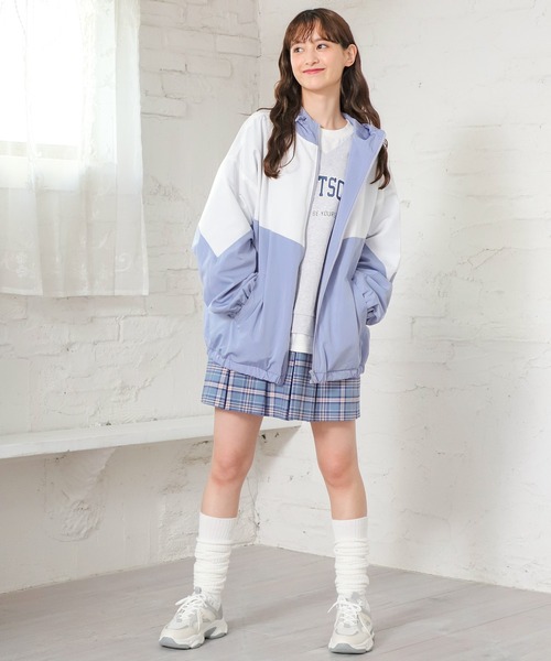 Honeys（ハニーズ）の「ボックスプリーツスカート（スカート・レディース・ホワイト系その他/ベージュ系その他/ブルー系その他/ブラック・L/LL/S/M/SS）」の8枚目の写真