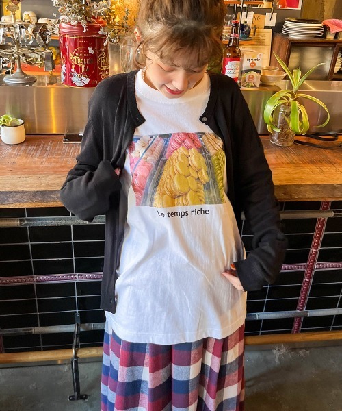 Le temps riche(ルタンリッシュ)の「フレンチフォトプリントロングスリーブTシャツ<Le temps riche>(Tシャツ/カットソー・レディース・ホワイト系2/ホワイト系1・M/L)」の11枚目の写真