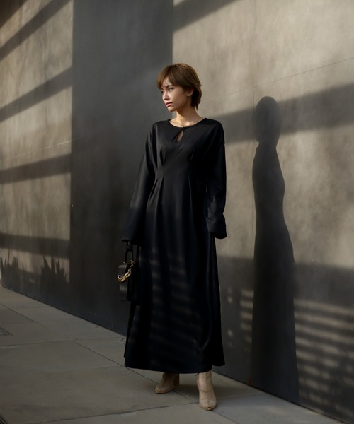 ✳︎ My shawtyマイシャウティー　袖シアーロングドレス　ロングワンピース My shawty（ﾏｲｼｬｳﾃｨｰ）の「cut out design onepiece（ワンピース