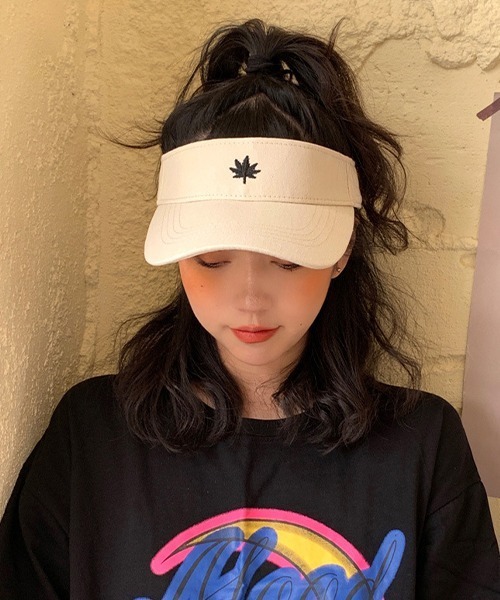 c.u.l（シーユーエル）の「ヘンプマーク サンバイザー cula569（サンバイザー・レディース・アイボリー/ブラック/ネイビー・FREE）」の6枚目の写真