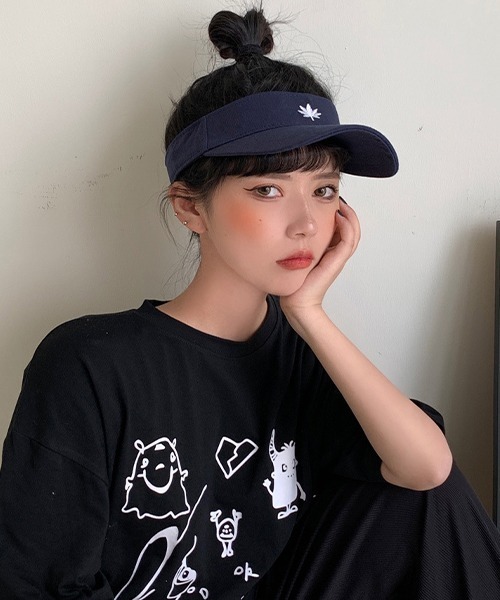 c.u.l（シーユーエル）の「ヘンプマーク サンバイザー cula569（サンバイザー・レディース・アイボリー/ブラック/ネイビー・FREE）」の7枚目の写真