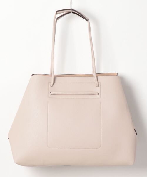 LUGG NAGG(ラグナグ)の「【adottona/アドット】シンプル変形トートバッグ【軽量】(トートバッグ・レディース・ブラック/オフホワイト/ベージュ・FREE)」の15枚目の写真