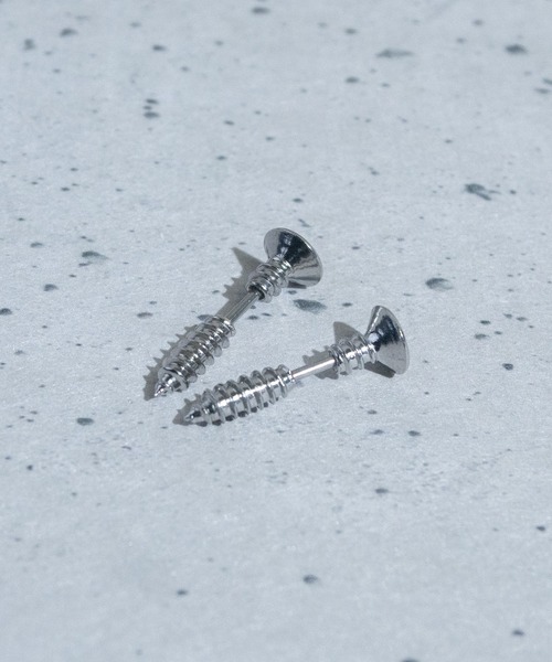 JOHN'S CLOSET(ジョンズクローゼット)の「【40】ステンレス デザインピアス 〔両耳用〕(2個セット)(ピアス(両耳用)・メンズ・ブラック/ゴールド/シルバー/ブラック系その他/シルバー系その他2/シルバー系その他/シルバー系その他5/ブラック系その他4/ブラック系その他3/シルバー系その他6/ブラック系その他5/ゴールド系その他2/ゴールド系その他3/ブラック系その他2/シルバー系その他7/シルバー系その他3/シルバー系その他4/ゴールド系その他・FREE)」の8枚目の写真
