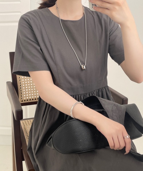 ECLIN（エクラン）の「コットンマキシ丈ハイウエスト切替ギャザーワンピース（ワンピース・レディース・チャコールグレー/ライトグレー/ネイビー/ブルー・FREE）」の13枚目の写真