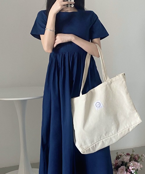 ECLIN（エクラン）の「コットンマキシ丈ハイウエスト切替ギャザーワンピース（ワンピース・レディース・チャコールグレー/ライトグレー/ネイビー/ブルー・FREE）」の11枚目の写真