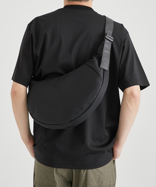 yorozu(ヨロズ)の「EX. Kirihana Shoulder Limonta/Weinheimer Leder(ショルダーバッグ・メンズ・ブラック・FREE)」の12枚目の写真
