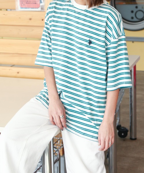 U.S. POLO ASSN.(ユーエスポロアッスン)の「【U.S. POLO ASSN.】 天竺 先染め ハーフスリーブ ワンポイント 刺繍 ボーダー Tシャツ(Tシャツ/カットソー・レディース・ホワイト系/ホワイト×グリーン/ホワイト×ブルー/ホワイト×ブラック/ホワイト×グレー/ブラック×ホワイト・MEDIUM/LARGE/X-LARGE)」の13枚目の写真