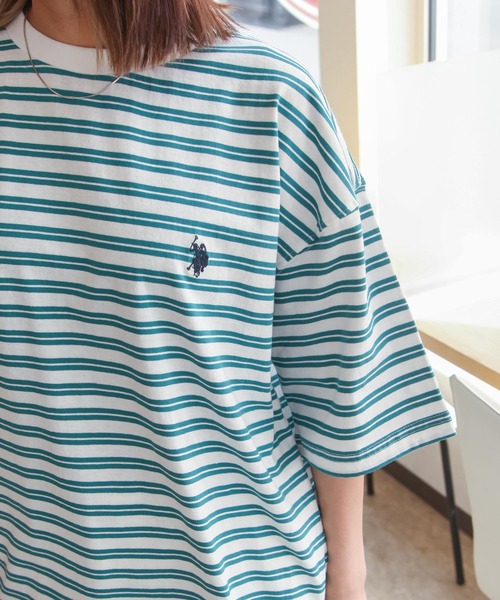 U.S. POLO ASSN.(ユーエスポロアッスン)の「【U.S. POLO ASSN.】 天竺 先染め ハーフスリーブ ワンポイント 刺繍 ボーダー Tシャツ(Tシャツ/カットソー・レディース・ホワイト系/ホワイト×グリーン/ホワイト×ブルー/ホワイト×ブラック/ホワイト×グレー/ブラック×ホワイト・MEDIUM/LARGE/X-LARGE)」の15枚目の写真