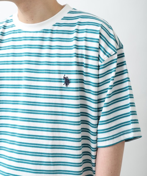 U.S. POLO ASSN.(ユーエスポロアッスン)の「【U.S. POLO ASSN.】 天竺 先染め ハーフスリーブ ワンポイント 刺繍 ボーダー Tシャツ(Tシャツ/カットソー・レディース・ホワイト系/ホワイト×グリーン/ホワイト×ブルー/ホワイト×ブラック/ホワイト×グレー/ブラック×ホワイト・MEDIUM/LARGE/X-LARGE)」の22枚目の写真