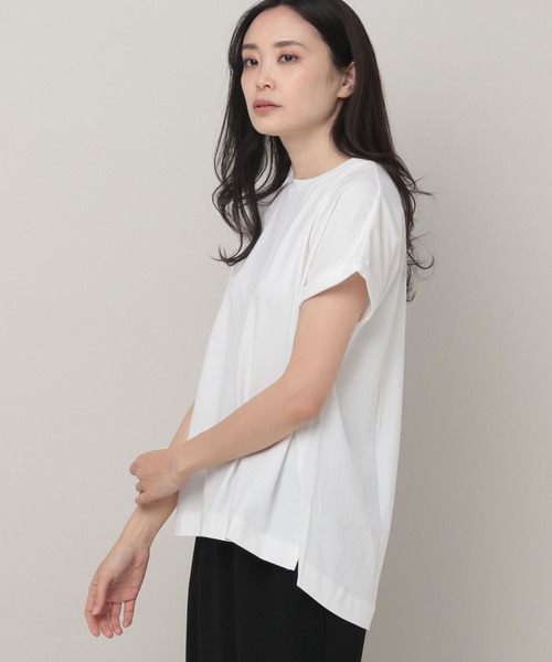 Elura（エルーラ）の「オーガニックコットンロールTシャツ（Tシャツ/カットソー・レディース・チャコールグレー/ホワイト/ネイビー・FREE）」の2枚目の写真