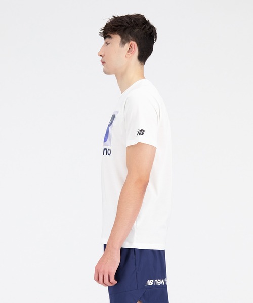 NEW BALANCE(ニューバランス)の「Tenacity グラフィックショートスリーブTシャツ(Tシャツ/カットソー・メンズ・カーキ/ブラック/ネイビー/グリーン系その他/ホワイト系その他2・MEDIUM/LARGE/SMALL/XX-LARGE/X-LARGE)」の6枚目の写真