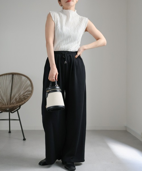 ap retro（アプレトロ）の「ノースリーブウェーブメローTEE（Tシャツ/カットソー・レディース・ホワイト/カーキ/ブラック/グレイッシュベージュ・FREE）」の13枚目の写真