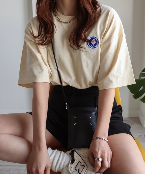 COURO（コウロ）の「フラワーワッペン無地/ボーダーTシャツ（Tシャツ/カットソー・レディース・クリーム/ネイビー系/ブラック/ホワイト×ブラック/ホワイト×ブルー/ブラック×ホワイト/ホワイト/ネイビー/オートミール/ホワイト×ネイビー/ホワイト系その他2/ホワイト系/ブラック系/ネイビー系1/ライトグレー系/ブラック系その他/ホワイト系その他・M/L）」の13枚目の写真