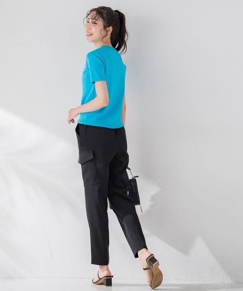 VICKY（ビッキー）の「【細身のシルエットで美脚効果あり】スリムカーゴパンツ《手洗い可能》（カーゴパンツ・レディース・オフホワイト/ブラック/イエロー/カーキ/ブルー・M）」の18枚目の写真