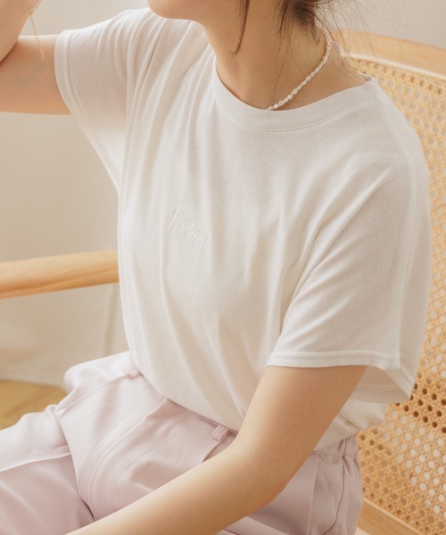 flower（フラワー）の「フラワーロゴティーズ（Tシャツ/カットソー・レディース・ホワイト/ホワイト系その他・FREE）」の2枚目の写真