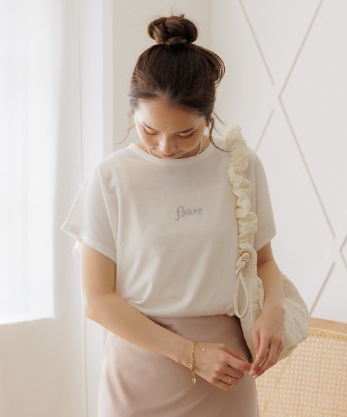 flower（フラワー）の「フラワーロゴティーズ（Tシャツ/カットソー・レディース・ホワイト/ホワイト系その他・FREE）」の6枚目の写真