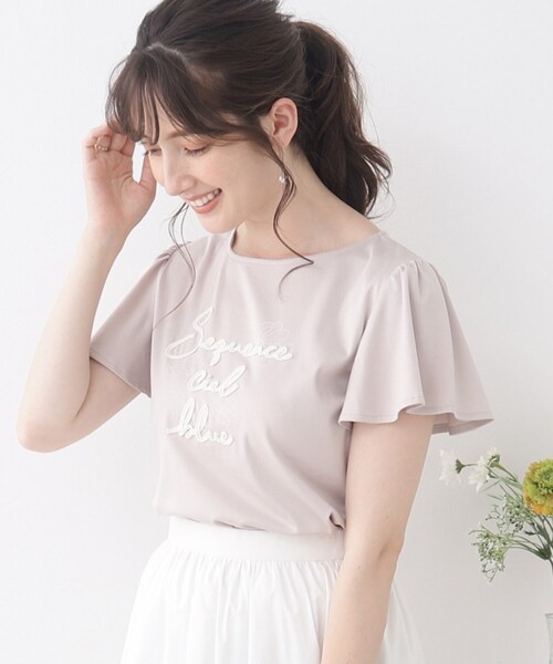 couture brooch（クチュールブローチ）の「◆【コットン100％・UVカット・接触冷感】テープロゴフラワープリントTシャツ（Tシャツ/カットソー・レディース・ライトグレー/ブラック/オフホワイト・36/38/40/42）」の13枚目の写真