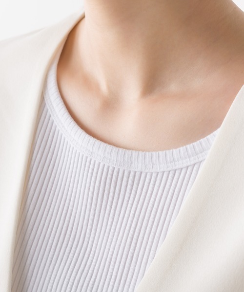 OMNES（オムネス）の「梨地Vネックベストリブタンクセット（ベスト・レディース・モカ/ブラック/アイボリー/ブルー・FREE）」の7枚目の写真