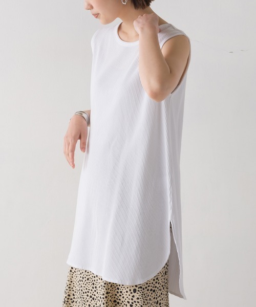 OMNES（オムネス）の「梨地Vネックベストリブタンクセット（ベスト・レディース・モカ/ブラック/アイボリー/ブルー・FREE）」の16枚目の写真