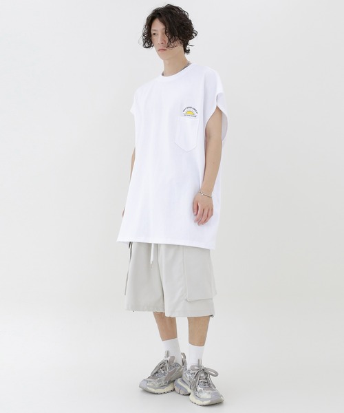 minsobi(ミンソビ)の「ハーフカーゴバルーンパンツ 裾ドロストワイドショーツ(カーゴパンツ・メンズ・ブラック/グレー・FREE)」の18枚目の写真