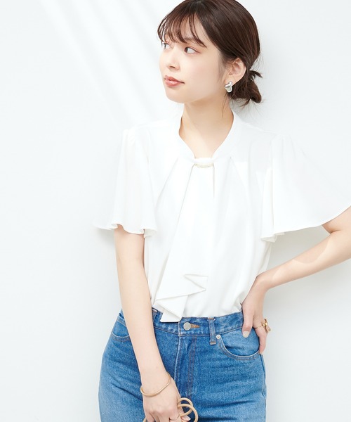 natural couture（ナチュラルクチュール）の「ゴールドバー付きボウタイブラウス（シャツ/ブラウス・レディース・ネイビー/オフホワイト/その他1/その他2/イエロー系その他/グレー・FREE）」の18枚目の写真
