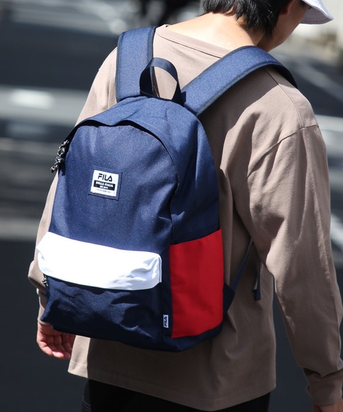 FILA（フィラ）の「【FILA/フィラ】スタンダードデイパック（バックパック/リュック・メンズ・ブラック系その他/トリコロール/ブラック・FREE）」の5枚目の写真