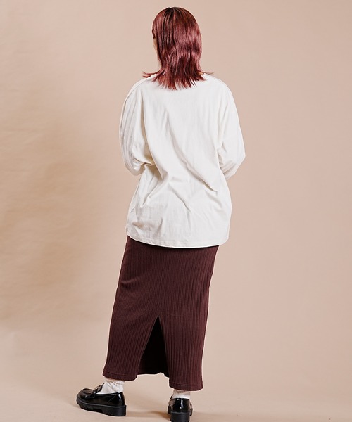ROXY(ロキシー)の「【ムラサキスポーツ別注】ROXY/ロキシー ロンT/長袖 スリーブロゴ オーバーサイズ RLT234636M(Tシャツ/カットソー・レディース・ブラック×ホワイト/ブラウン系その他/ホワイト系その他・L/M)」の18枚目の写真