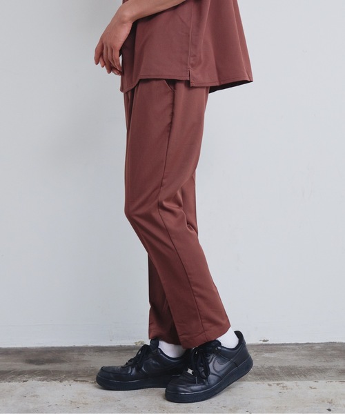 Magine（マージン）の「【SELECT】IR:TR ストレッチ ウエストシャーリング テーパード アンクルパンツ（スラックス・メンズ・ブラック/ベージュ/グリーン/モカ/カーキ/サックスブルー・M/L/XL）」の7枚目の写真