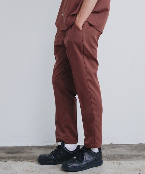 Magine（マージン）の「【SELECT】IR:TR ストレッチ ウエストシャーリング テーパード アンクルパンツ（スラックス・メンズ・ブラック/ベージュ/グリーン/モカ/カーキ/サックスブルー・M/L/XL）」の21枚目の写真