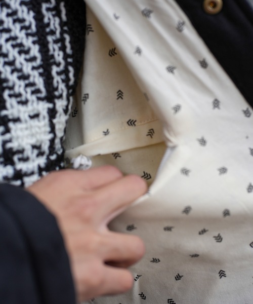 roial（ロイアル）の「DOWN JACKET/ROIAL(ロイアル)ユニセックスデザインダウンジャケット（ダウンジャケット/コート・メンズ・ブラック/ブルー系その他・LARGE/MEDIUM/X-LARGE）」の11枚目の写真