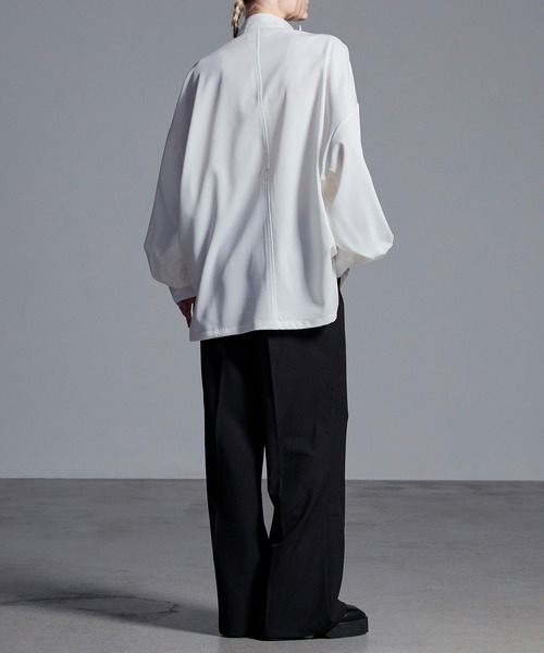 Loose/ルース（ルース）の「ドレープトロミ ハイネックベルト2WAYシャツ（シャツ/ブラウス・メンズ・ブラック/ブルーグレー/ホワイト・L/M/S/XS）」の15枚目の写真