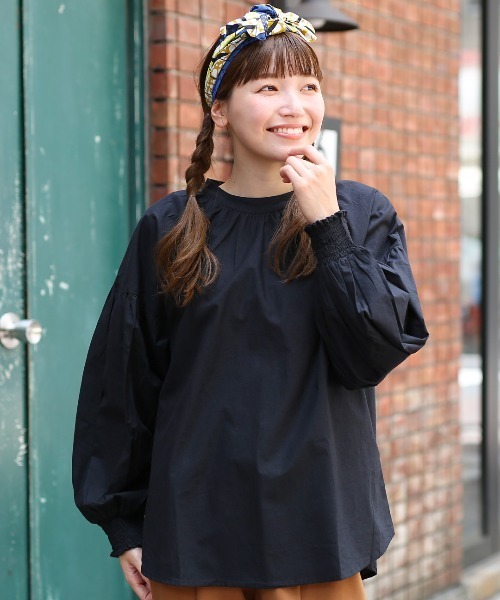 チチカカ(チチカカ)の「アフリカンプリントヘアバンド(ヘアバンド・レディース・ブルー/ホワイト/グリーン・FREE)」の4枚目の写真