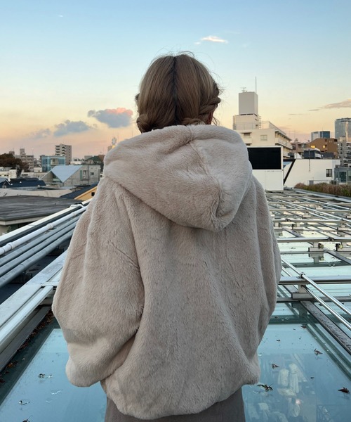 AS KNOW AS plus（アズノゥアズプラス）の「☆ファーボリューム