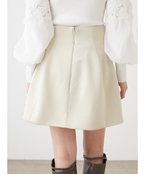 SNIDEL（スナイデル）の「構築ミニスカート（スカート・レディース・ベージュ/ブラック/グレー・1/0）」の7枚目の写真