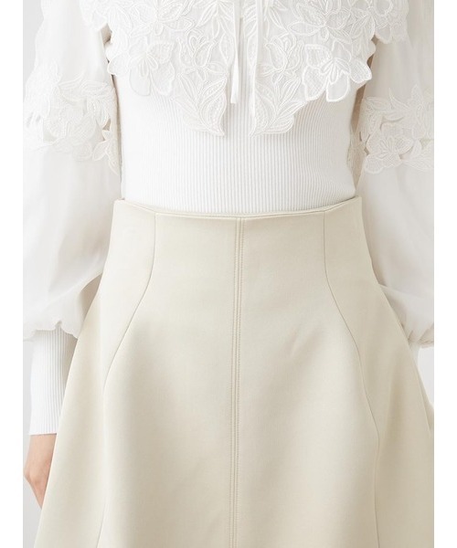 SNIDEL（スナイデル）の「構築ミニスカート（スカート・レディース・ベージュ/ブラック/グレー・1/0）」の9枚目の写真