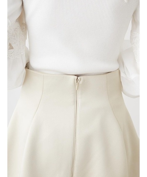 SNIDEL（スナイデル）の「構築ミニスカート（スカート・レディース・ベージュ/ブラック/グレー・1/0）」の11枚目の写真