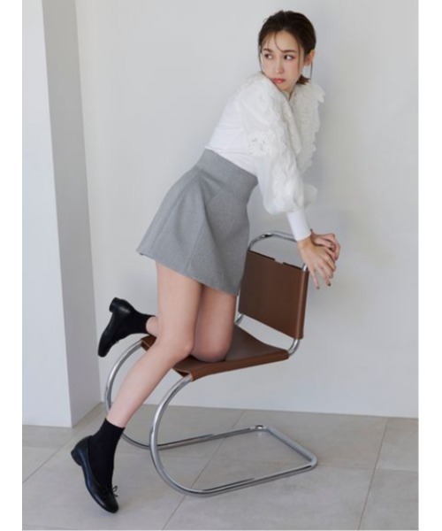 SNIDEL（スナイデル）の「構築ミニスカート（スカート・レディース・ベージュ/ブラック/グレー・1/0）」の5枚目の写真