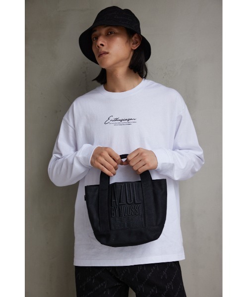 AZUL by moussy(アズールバイマウジー)の「15TH キャンバスミニトートバッグ(ショルダーバッグ・メンズ・オフホワイト/ブラック・FREE)」の4枚目の写真